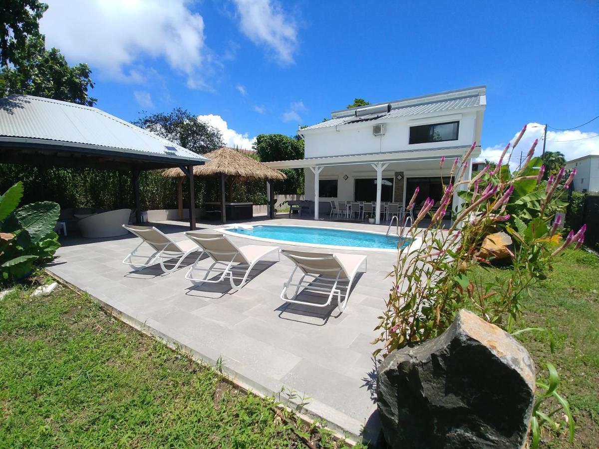 Villa Lorenza Petit-Bourg Luaran gambar